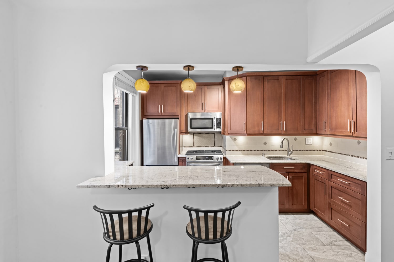 305 East 88th Street, Apt. 4G
