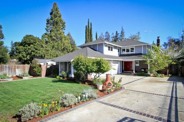 926 Lundy Ln