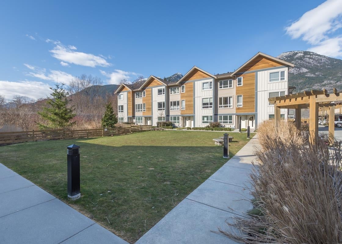 2-1188 Wilson Cres