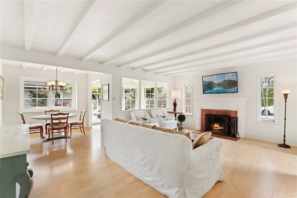 429 Belvue Lane