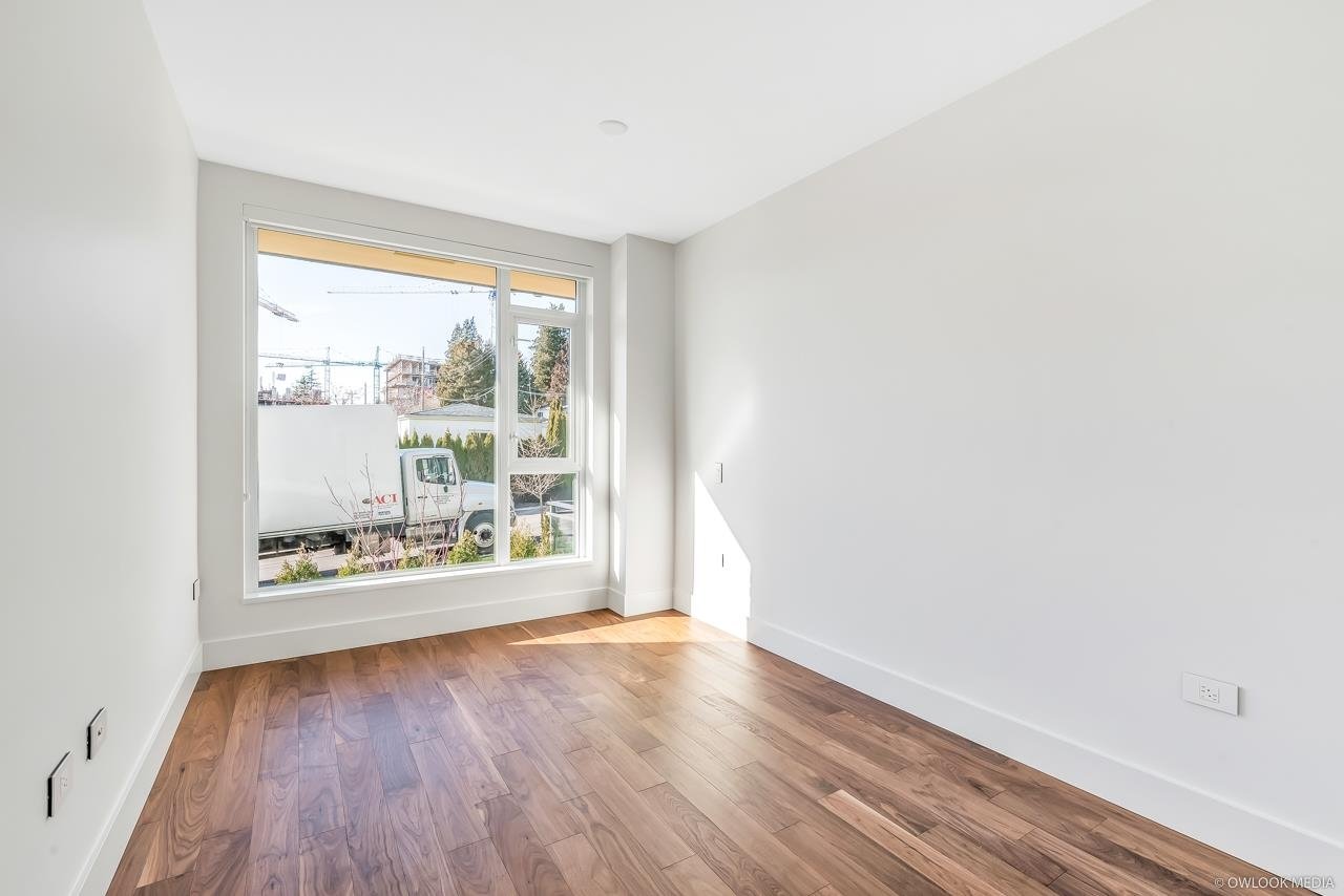 203-389 W 59th Ave