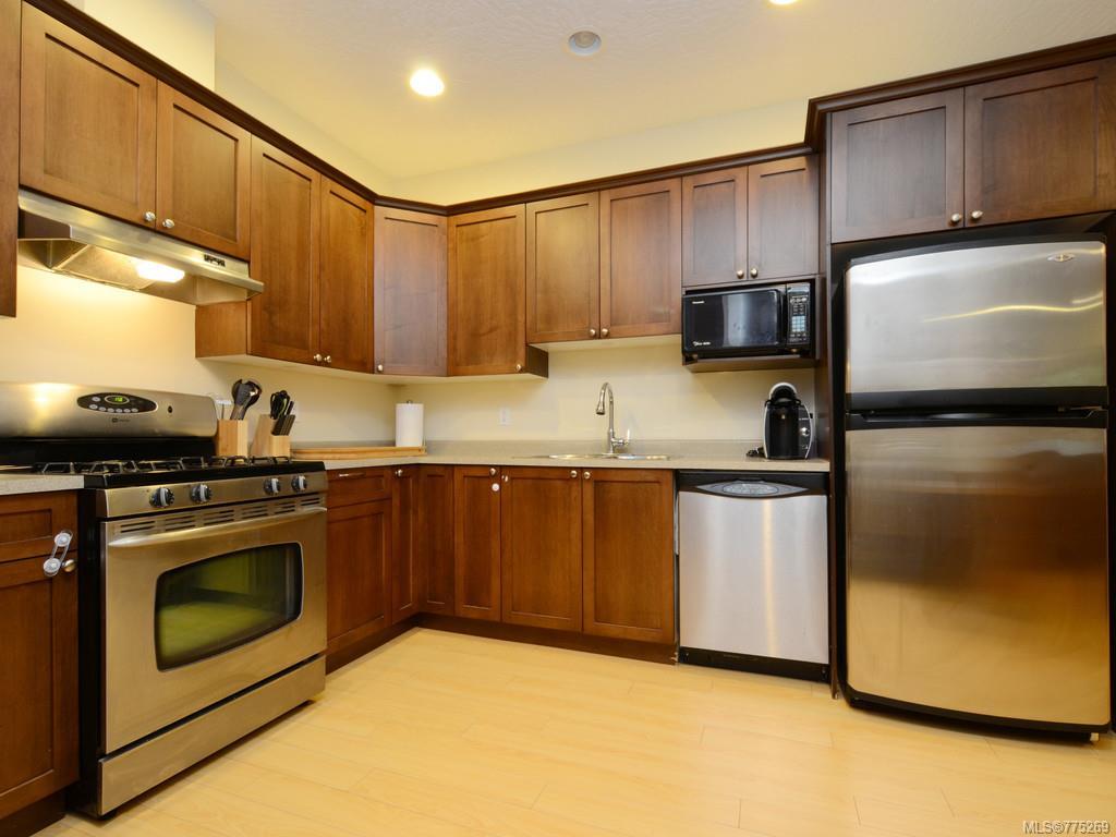 101-1924 Maple Ave, Sooke