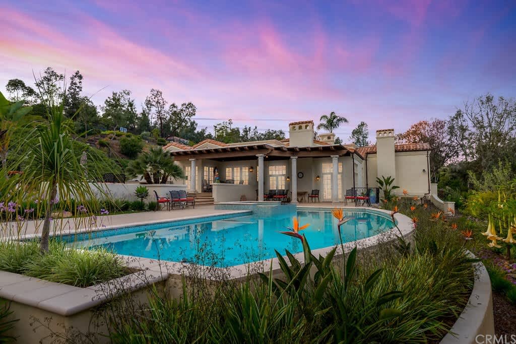 15452 El Camino Real Rancho