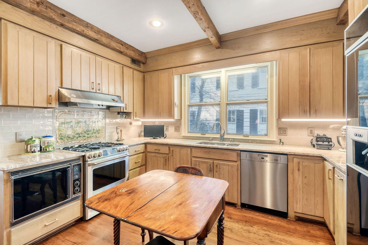 2 1/2 Atlantic St