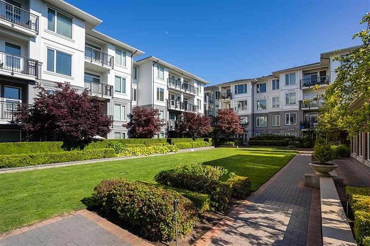 135-9399 Odlin Rd