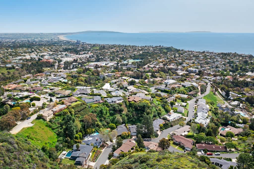 The Challenge of Getting Homeowners Insurance on the Westside Los Angeles