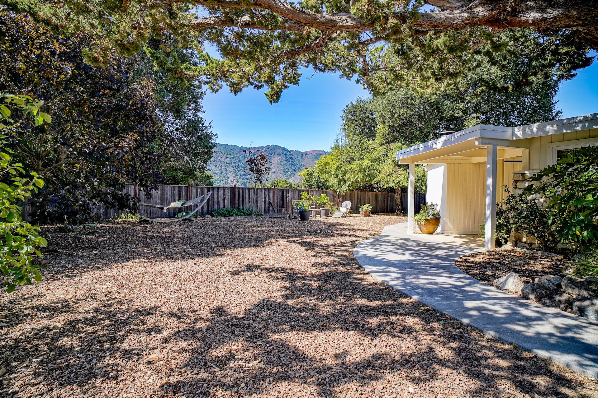 Carmel Valley Escape - 95 Ford Road