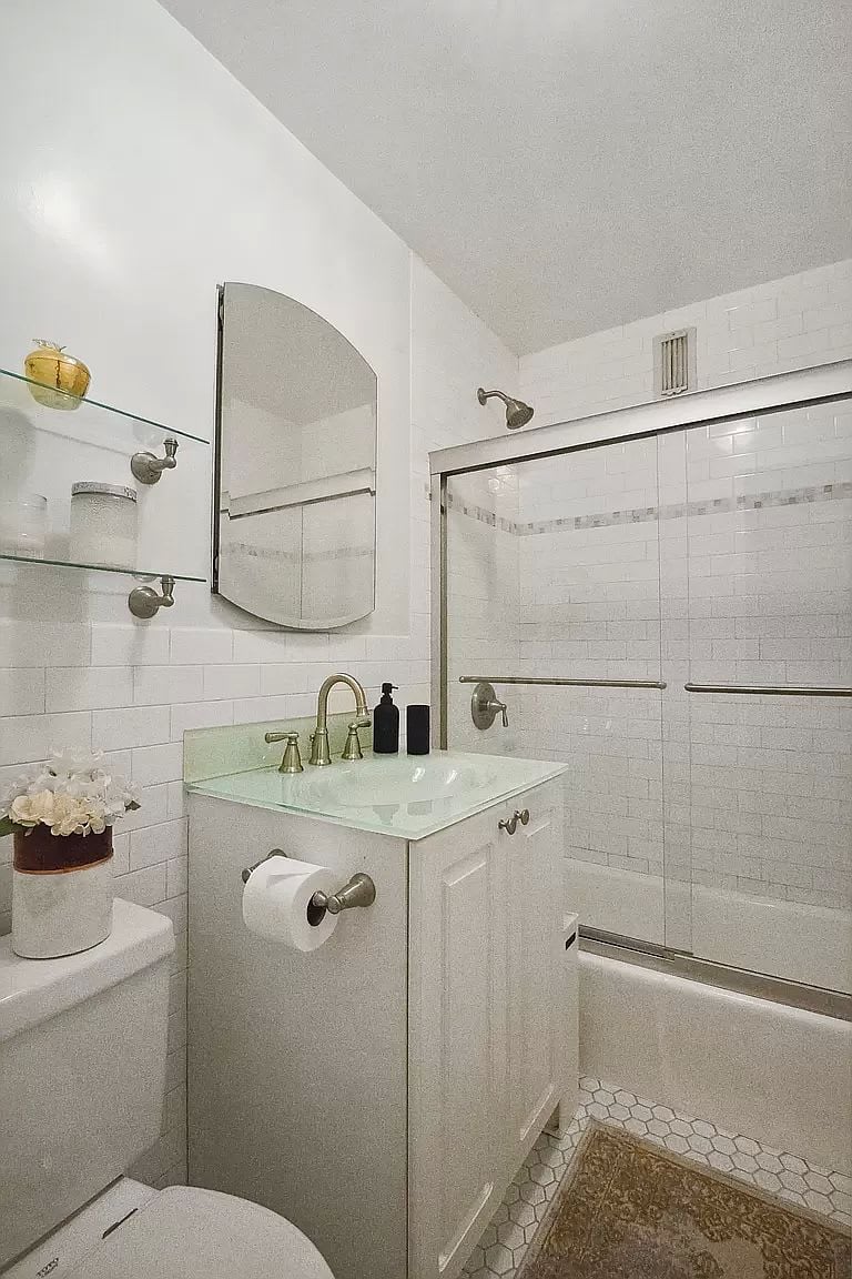 159 Madison Ave, #6B