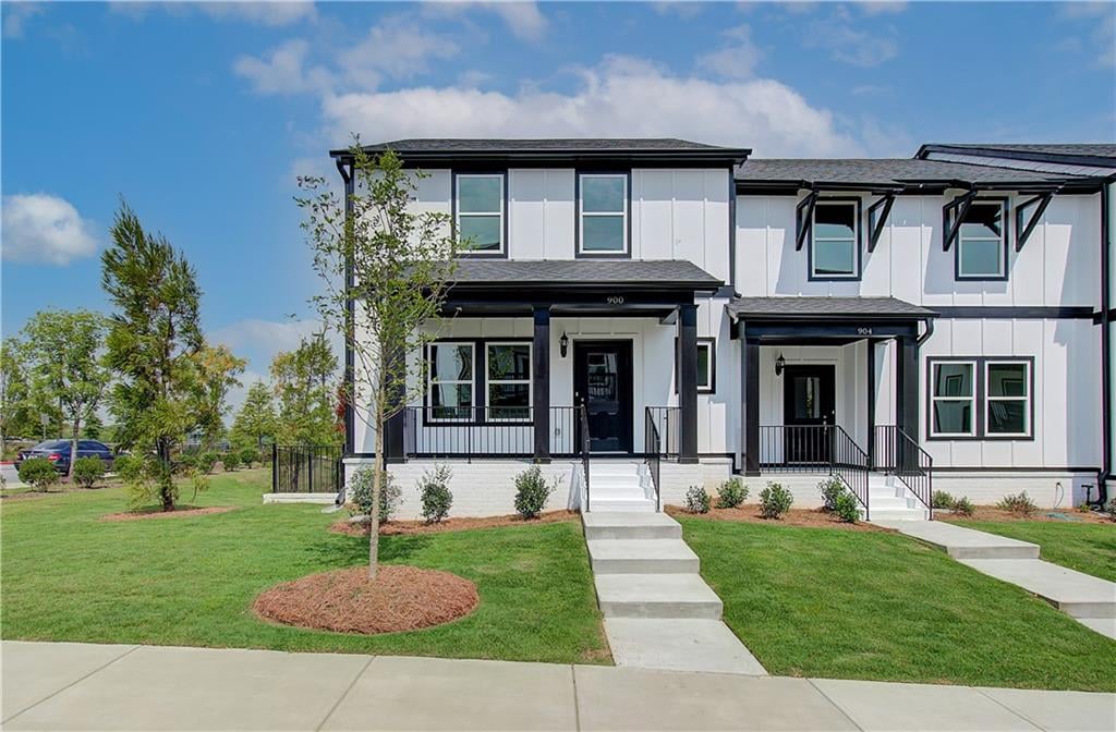 900 Sweetwater Grove