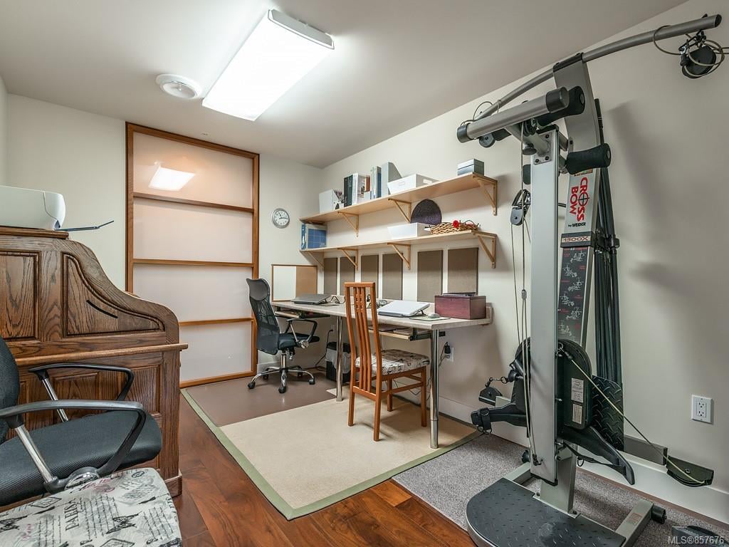 206-3223 Selleck Wy