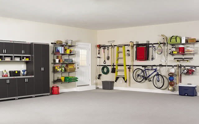 Your New Summer Project: Tips and Tricks for a Tidy Garage