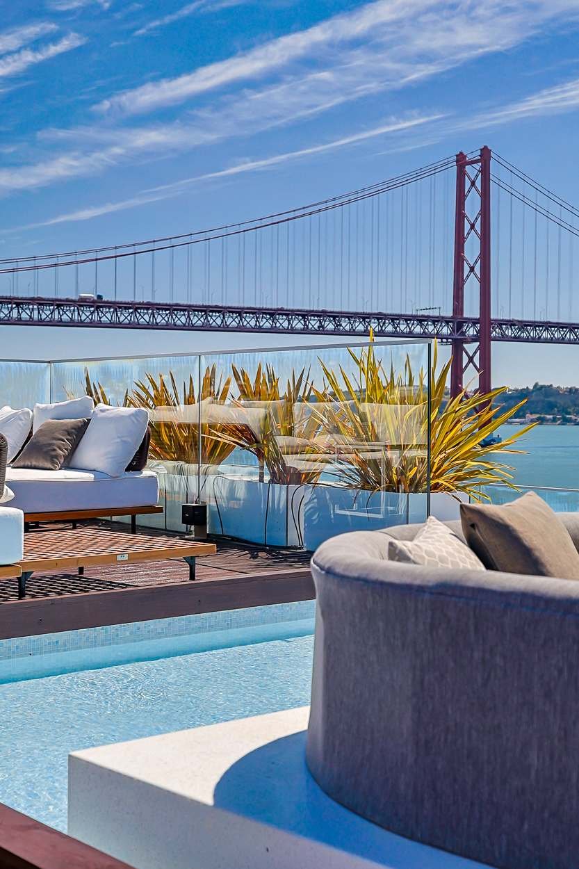 One-Bedroom Apartment in Lisbon’s Hyatt Regency