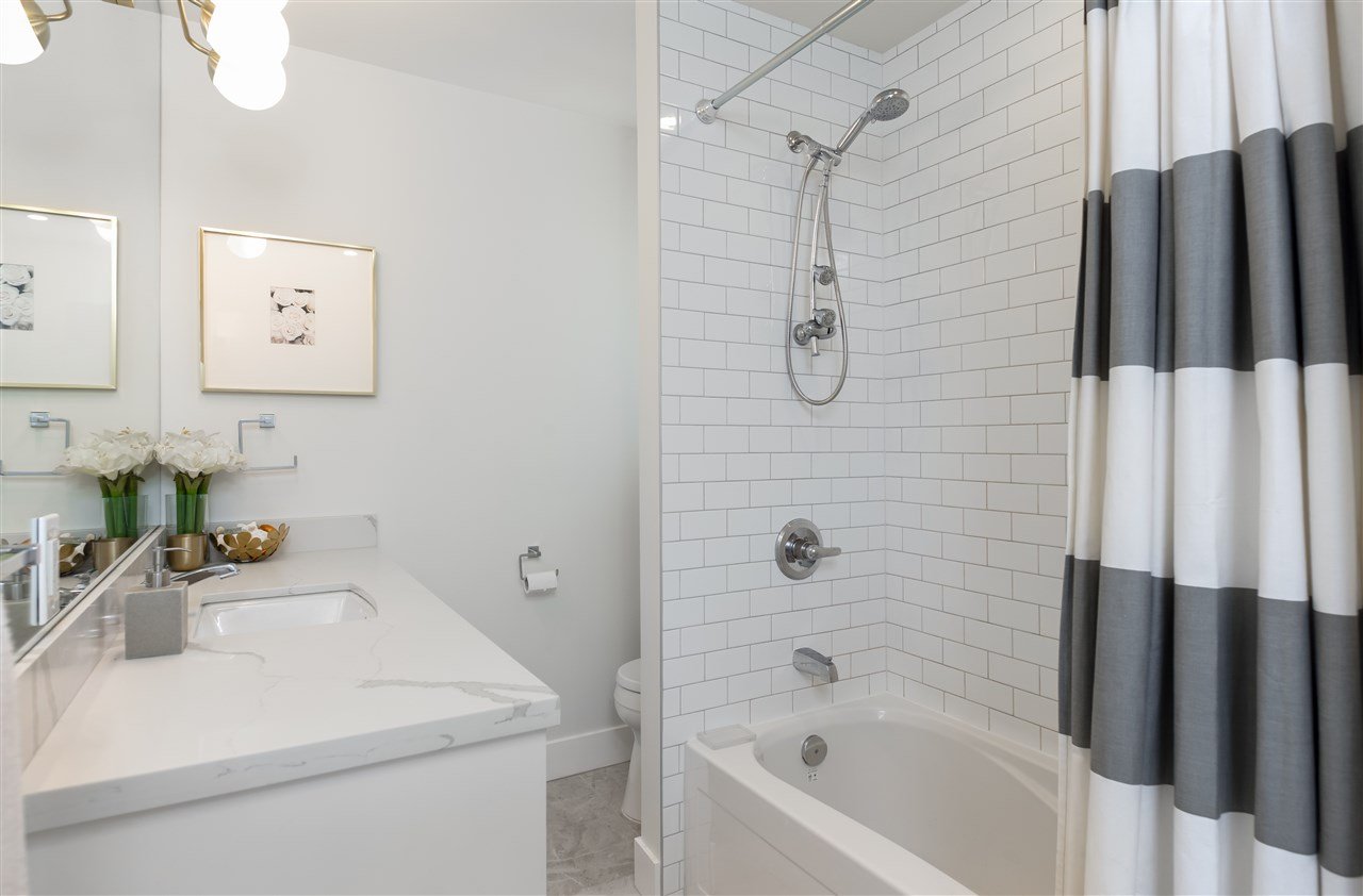 3616 E Georgia St