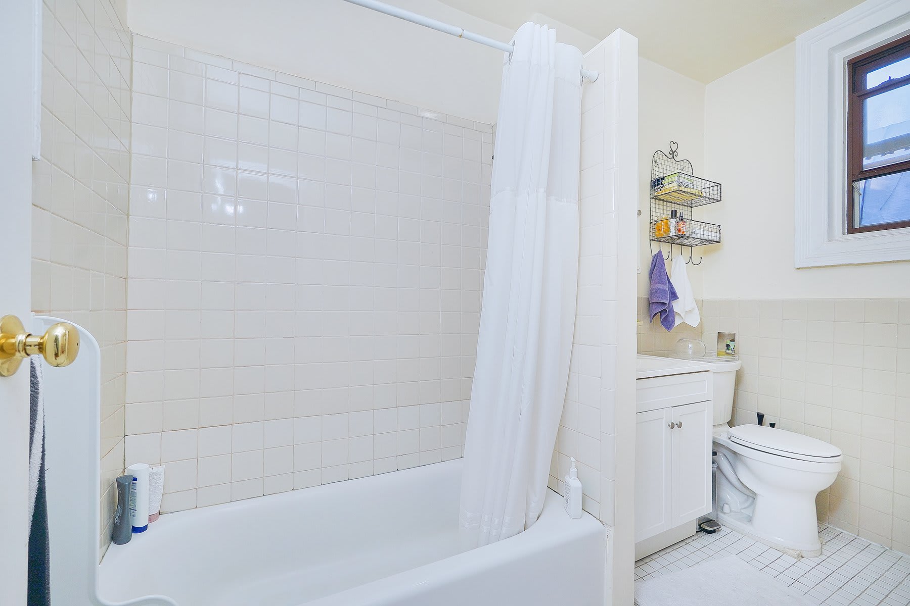 357 E 58th St, Unit 3W