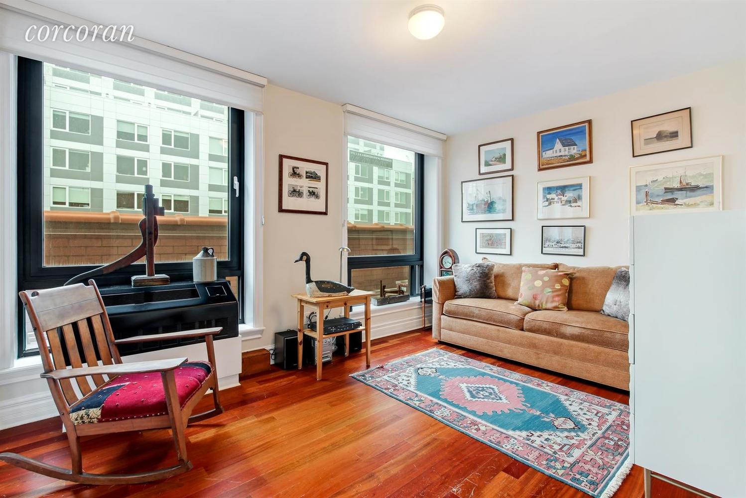 233 Pacific St, #4D