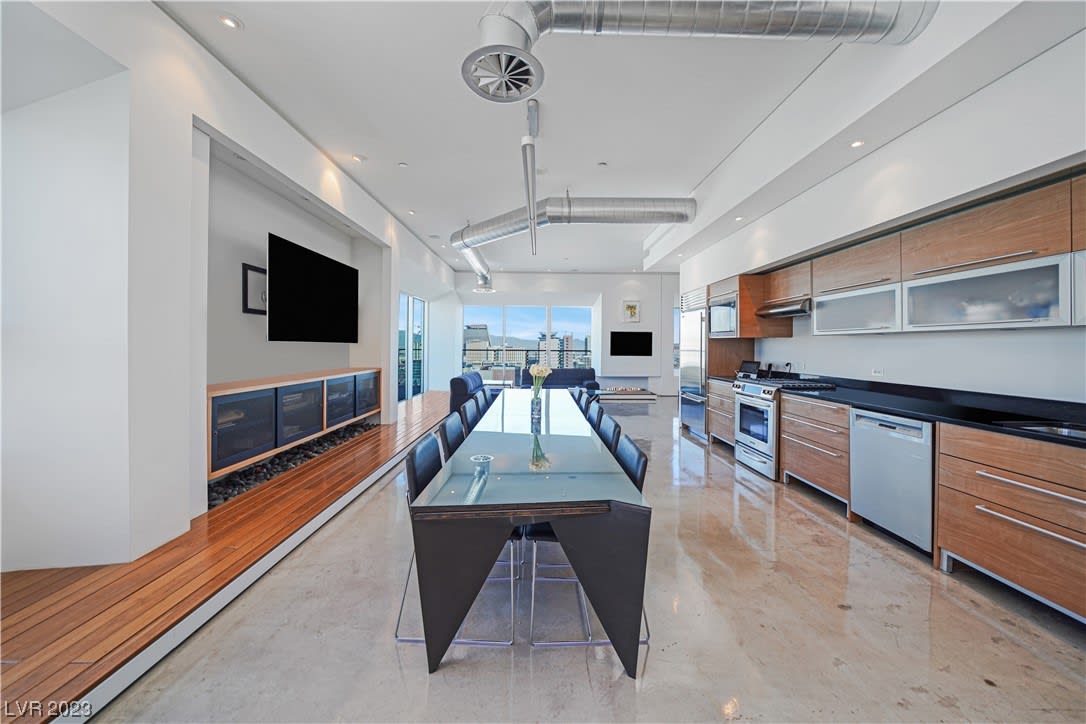 Newport Lofts