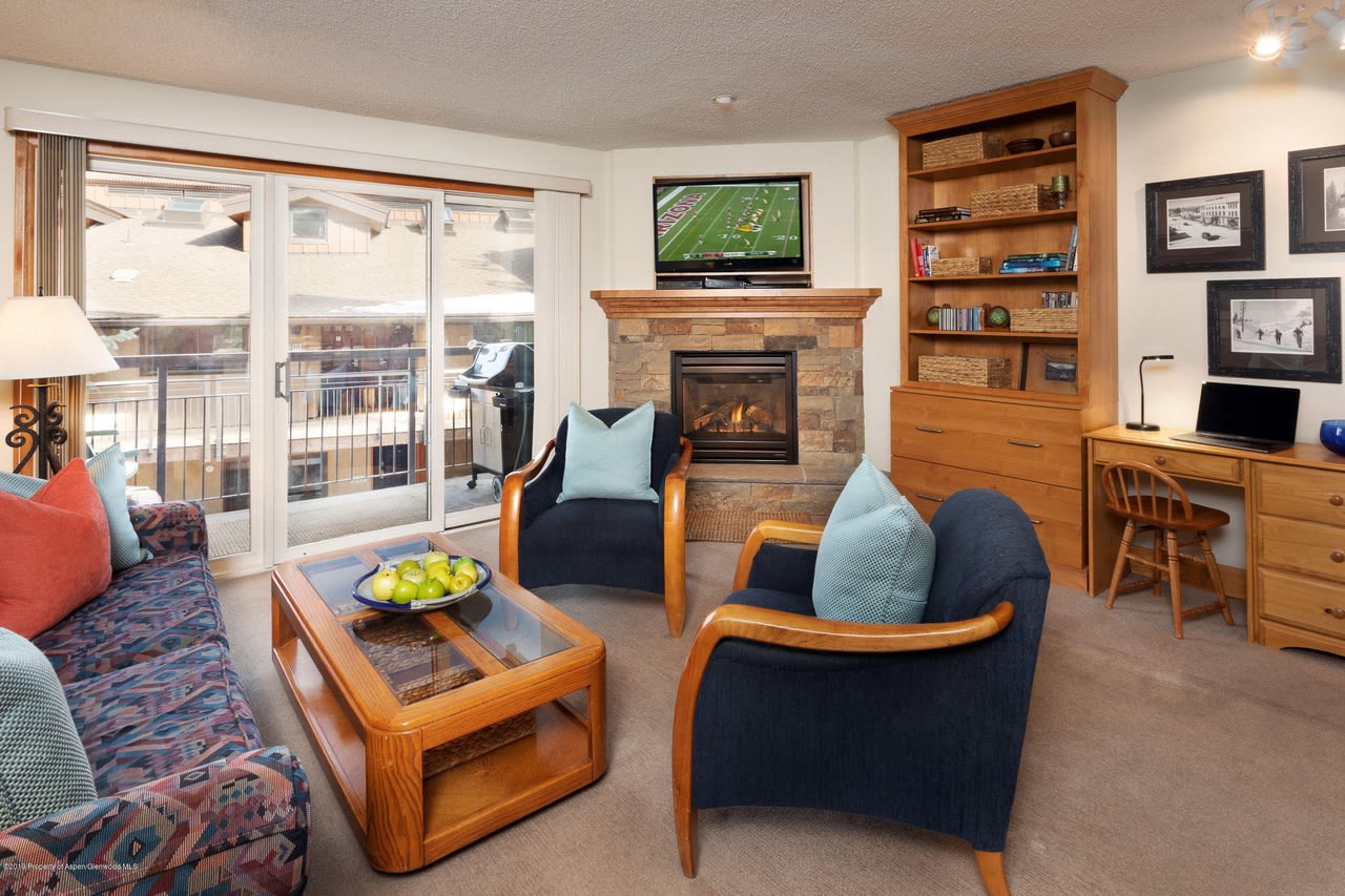 400 Wood Rd., #2213