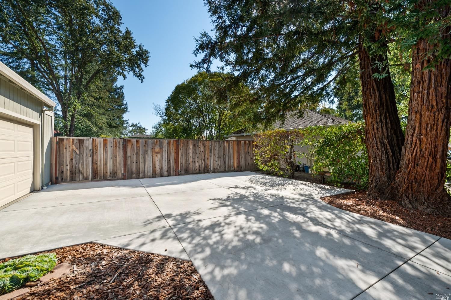4712 Culebra Way