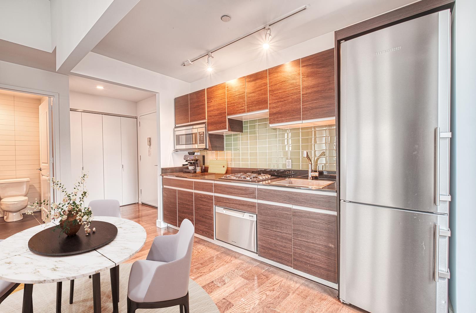 116 John Street, Apt 1912