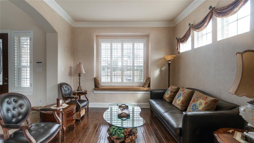 905 Tidal Dr