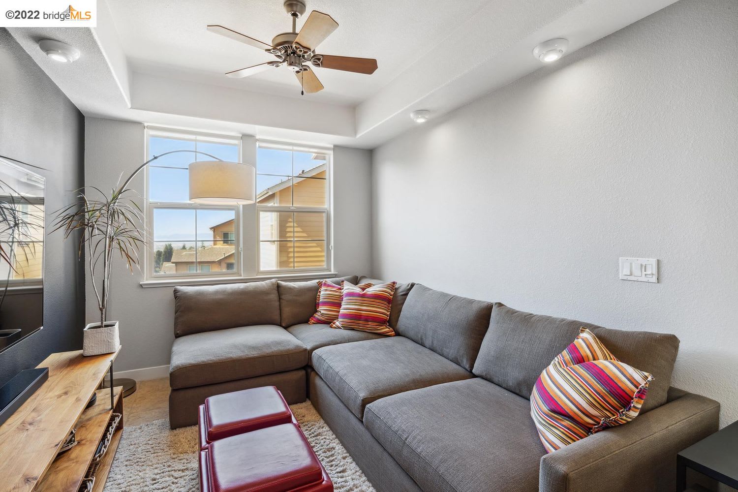 6128 Old Quarry Loop, Oakland, CA 94605