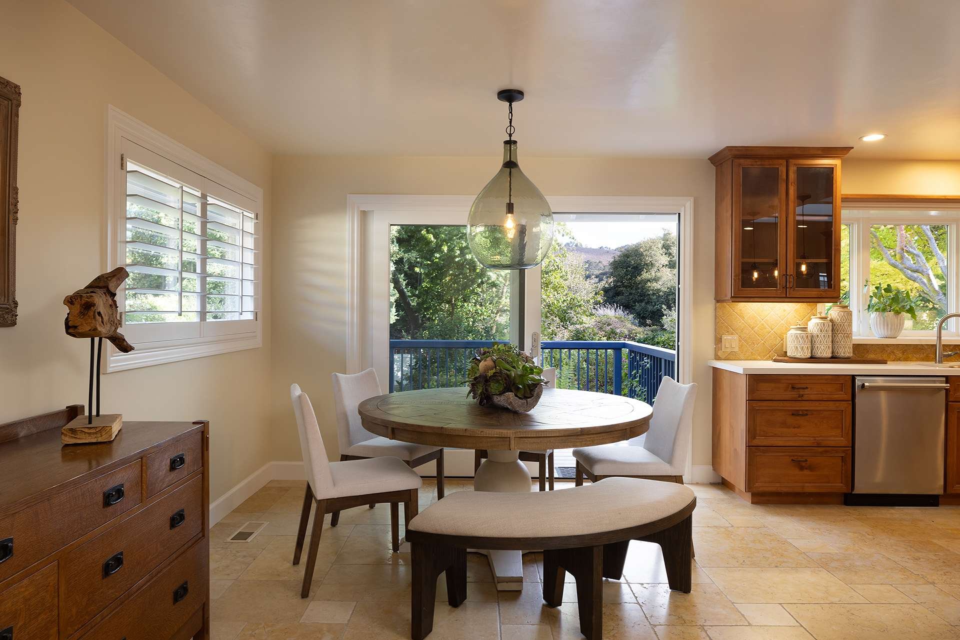 Quail Lodge Living - 7077 Fairway Place