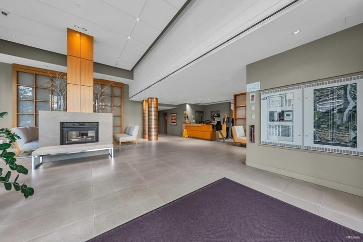 1101-1616 Bayshore Dr