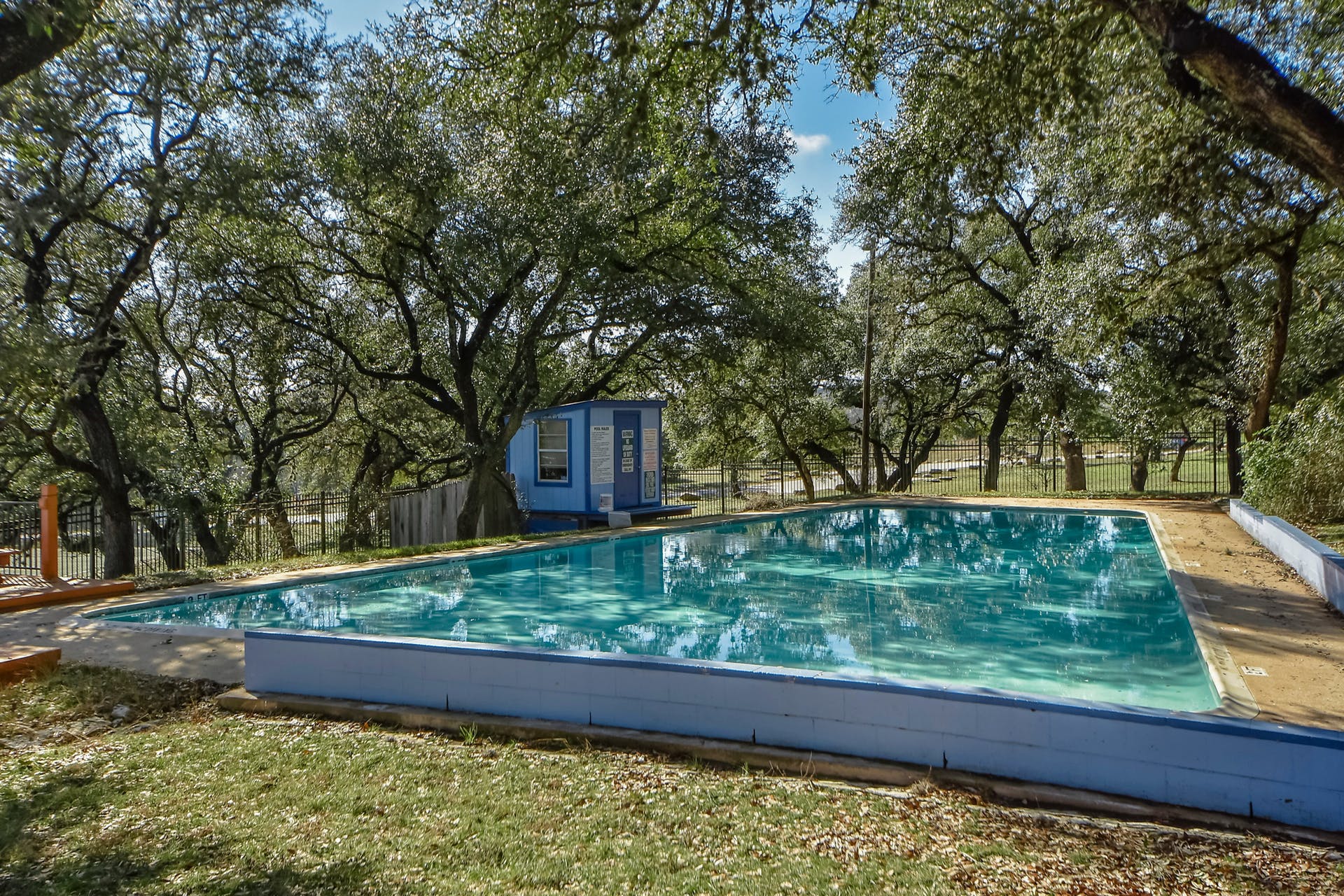 14421 Hunters Pass