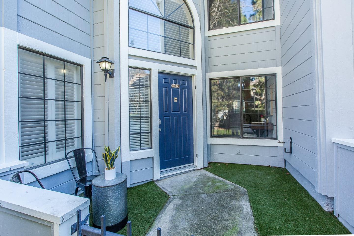 2583 Yerba Bank Ct