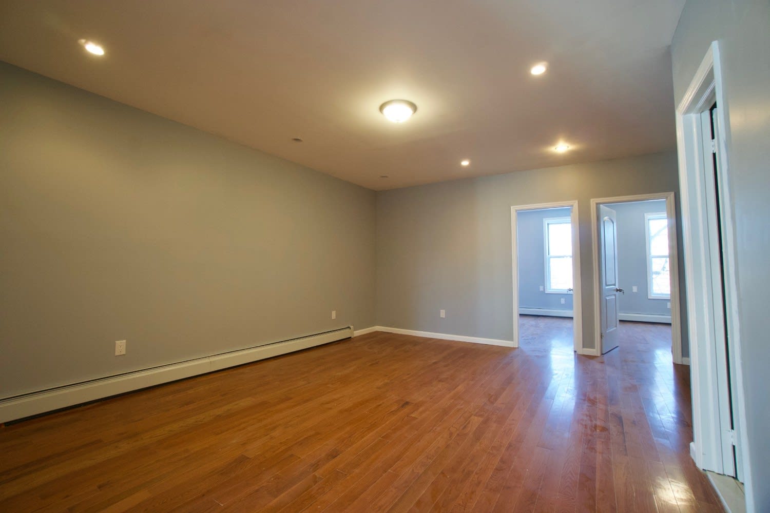 460 Miller Ave, Unit TOP