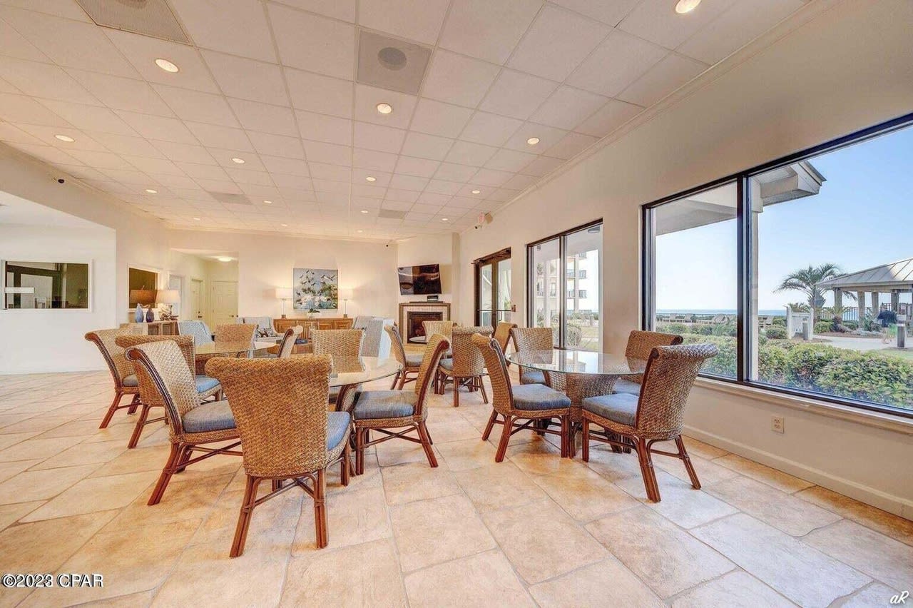 6323 THOMAS Drive Unit 802A