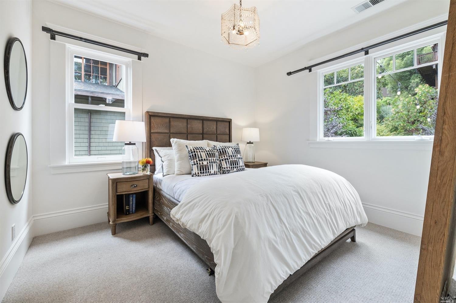 44 Bayview Avenue