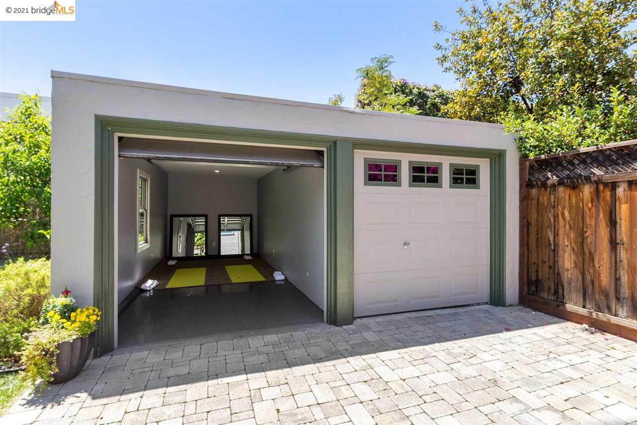 1143 San Jose St