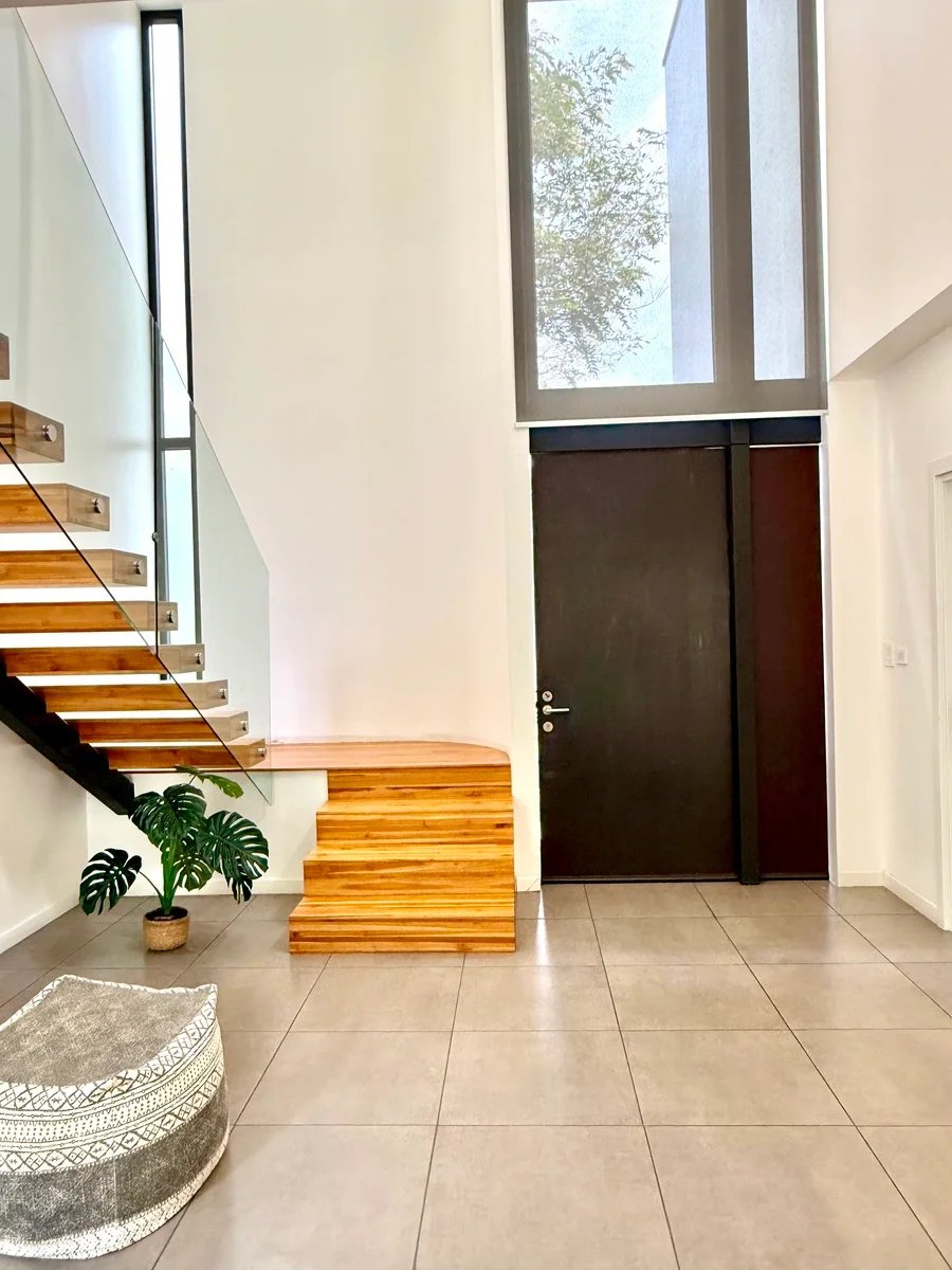 Modern Garden Townhome, Escazu, San Jose
