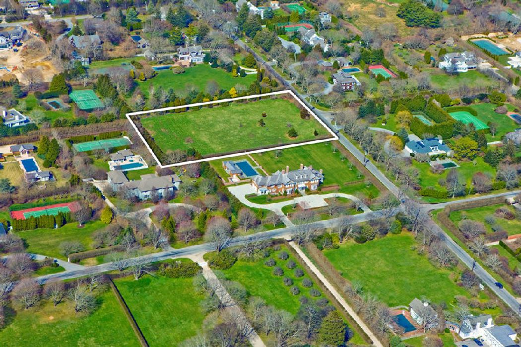 Prime Building Lot in Southampton Estate