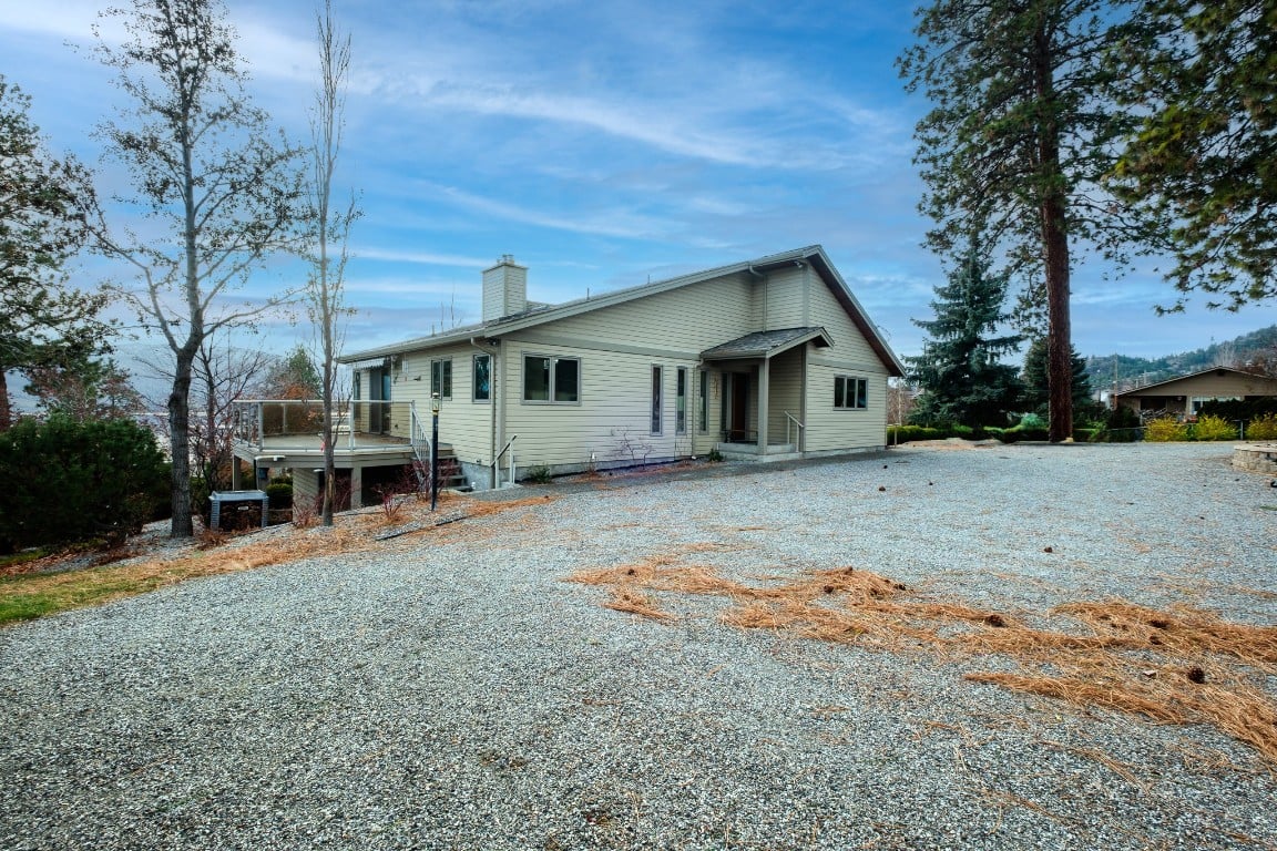 707 Brookfield Ct