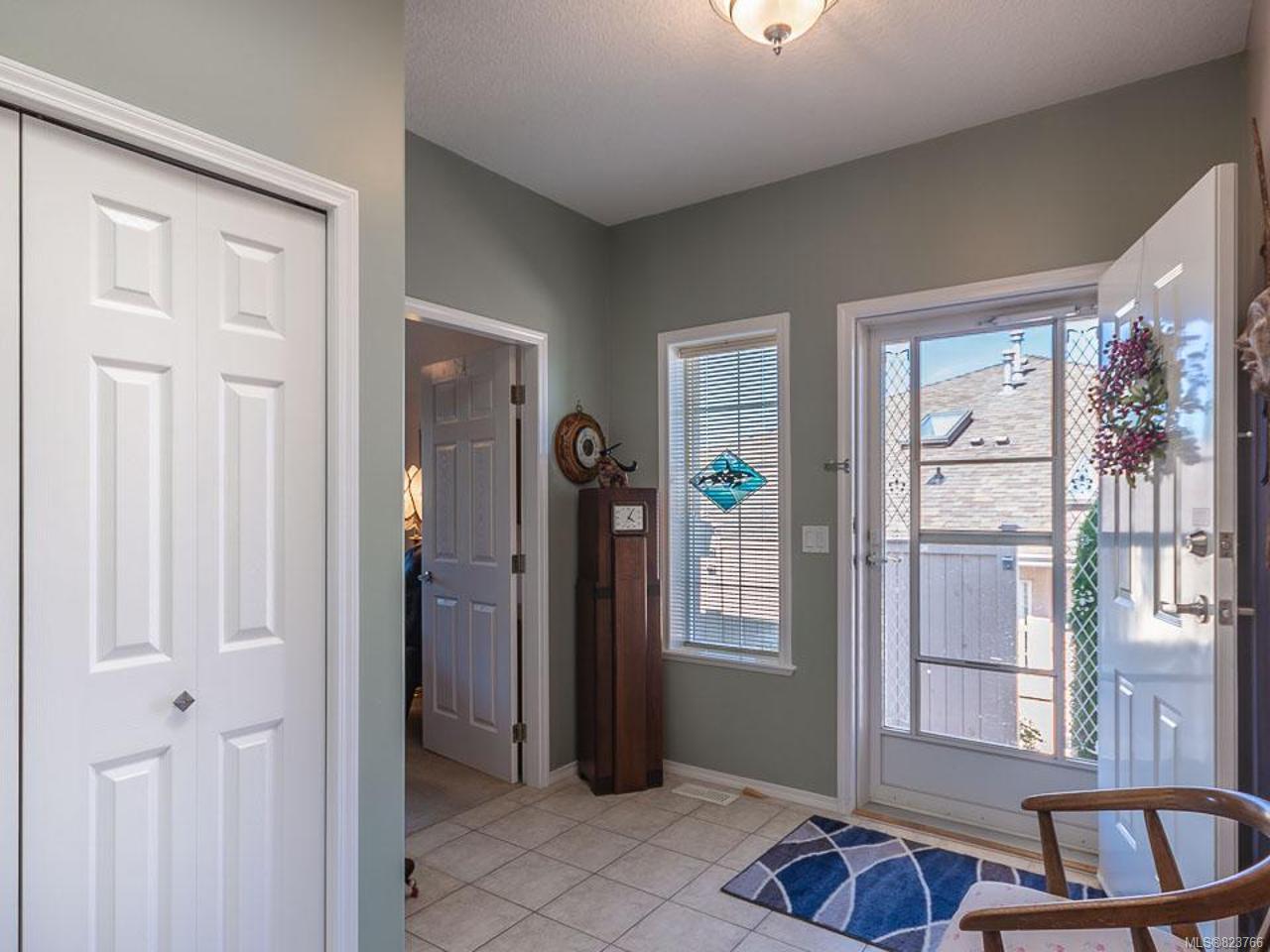 6170 Saturna Ave, Nanaimo