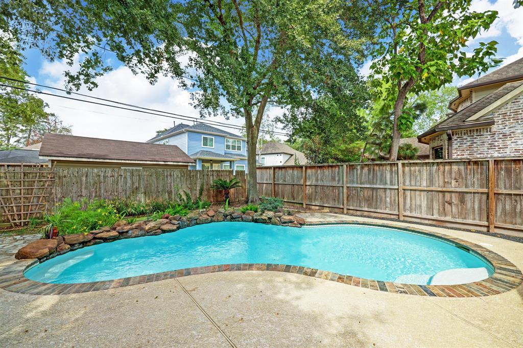 1706 Lamonte Ln