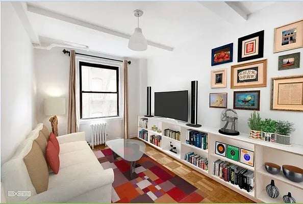226 East 12th Street Unit: 3J