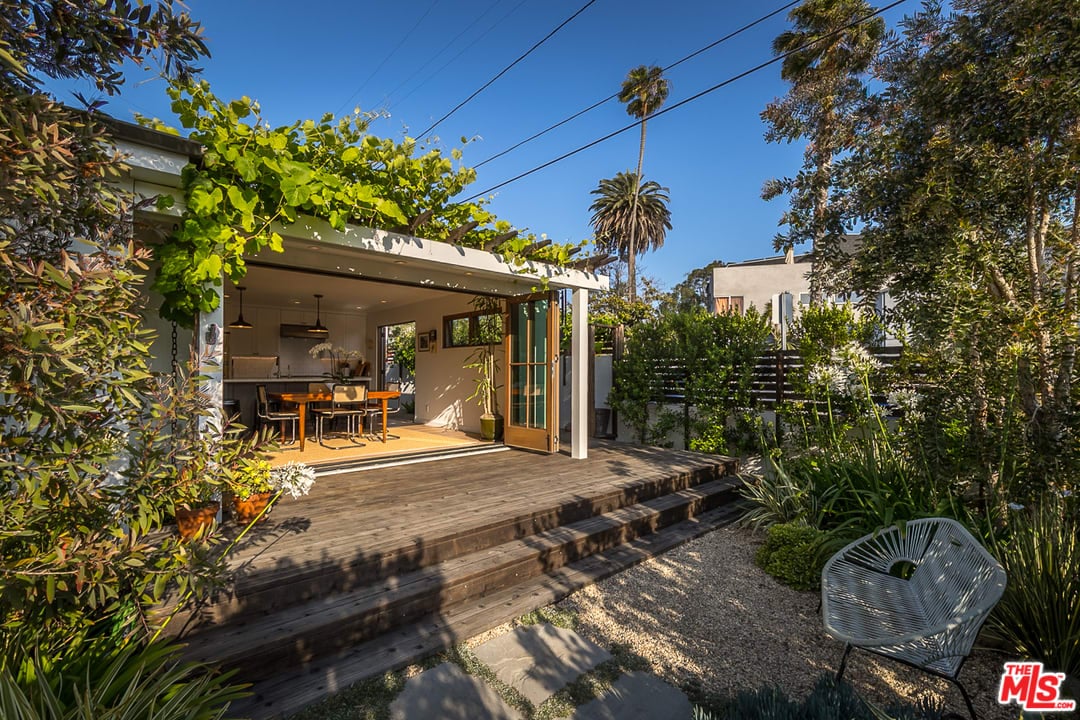 2432 McKinley Ave