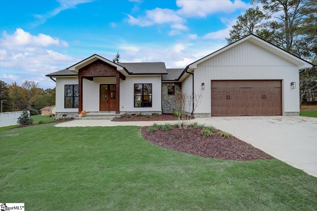 102 Leake