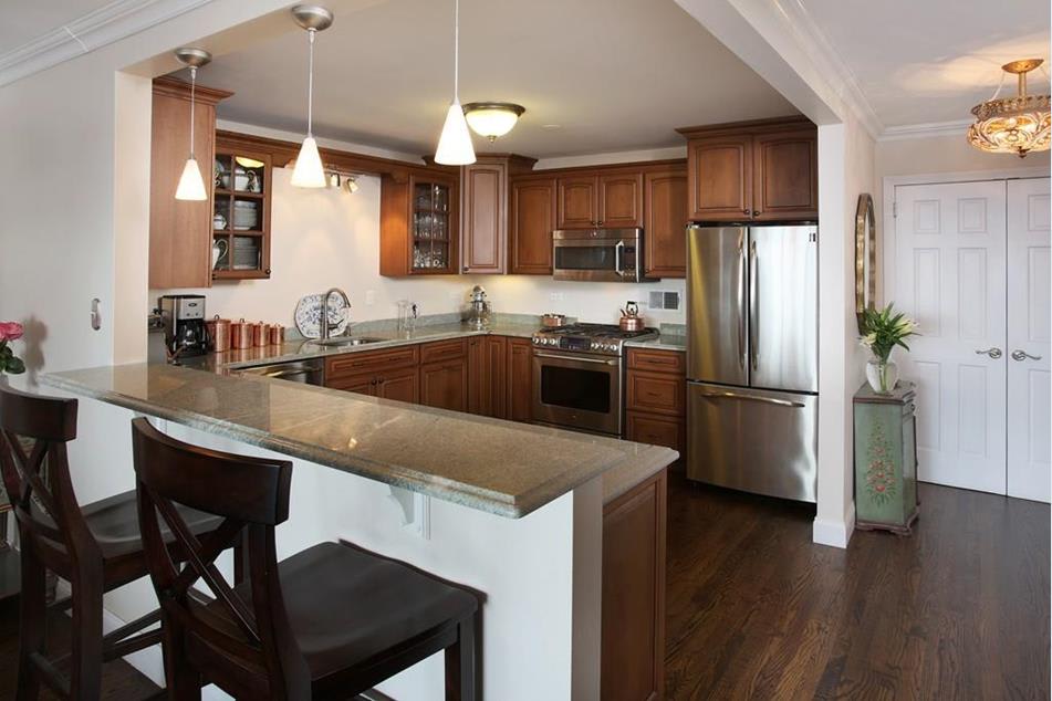 8 Whittier Pl #18E
