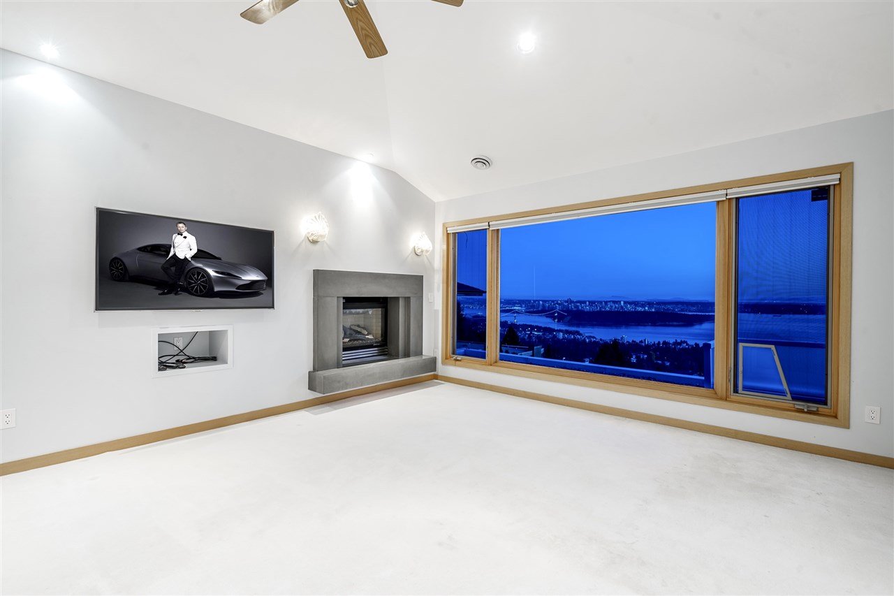 2536 Westhill Dr