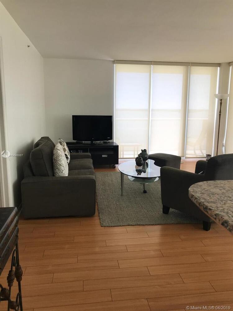 1155 Brickell Bay Dr, #1411