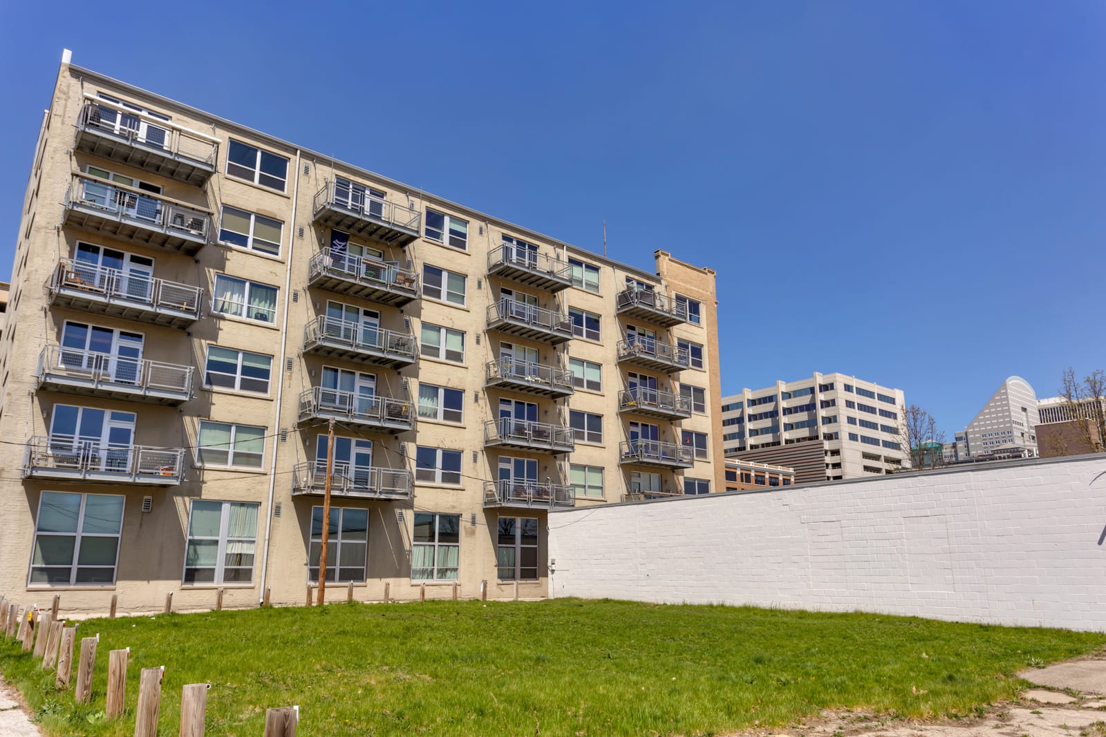 112 11th Street 302