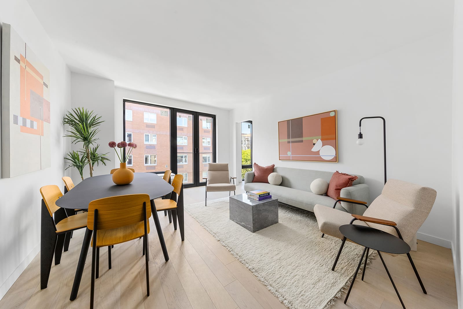 181 E 101st Street Unit: 809