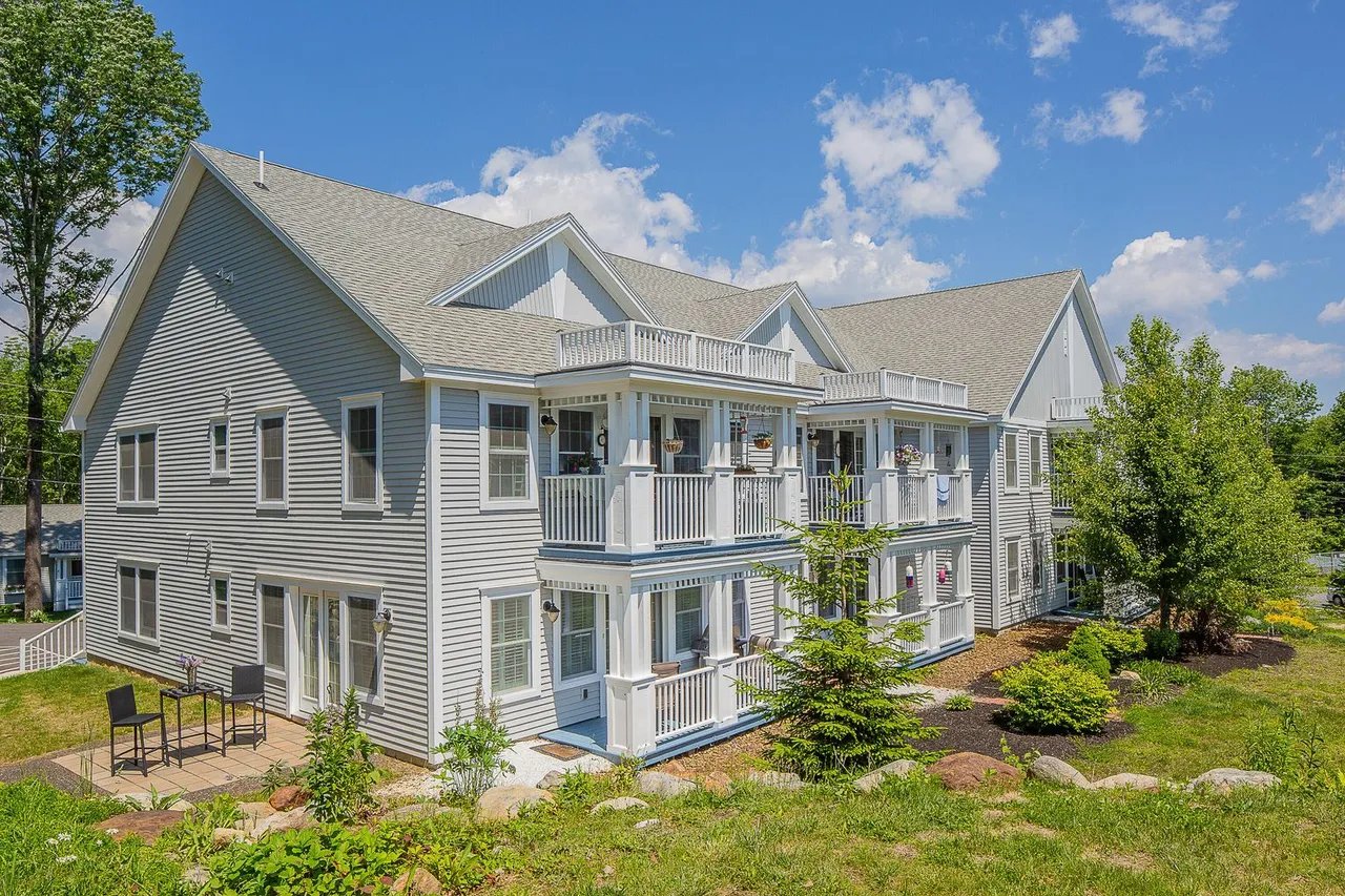 Condo for Sale – 29 Cabana Drive, Rockport, Maine – $376,800