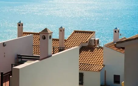 Second Home vs. Investment Property in Costa Rica – Which Is Right for You?