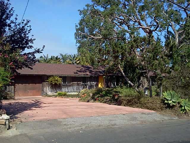 1622 Forest Way
