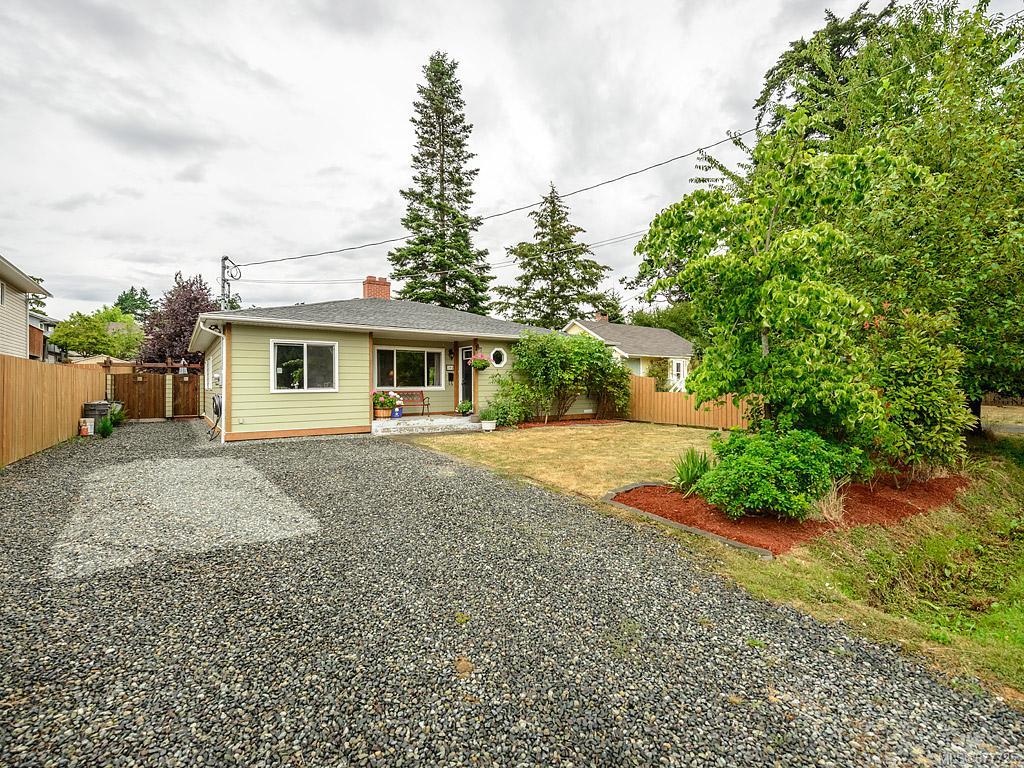 592 Atkins Ave, Langford